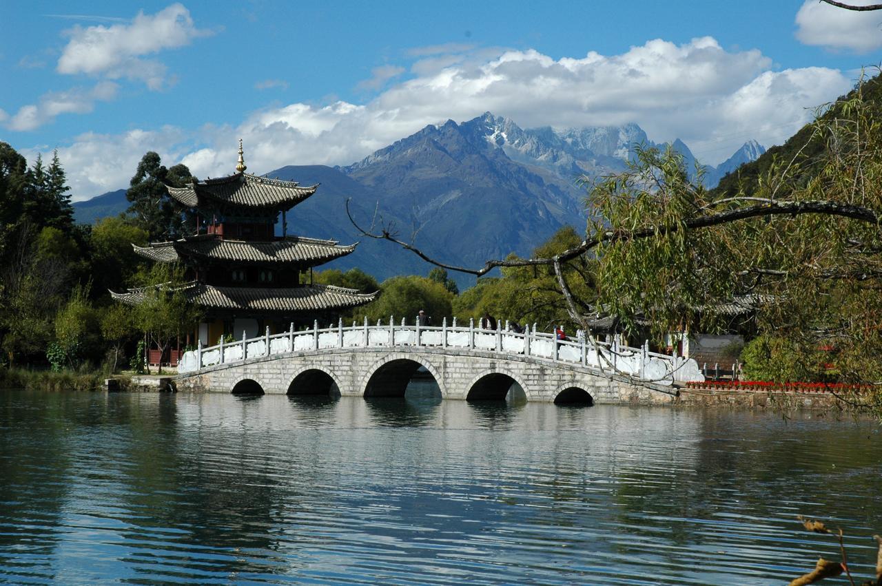 Greentree Inn Yunnan Lijiang Qixing Street Express Hotel Kültér fotó