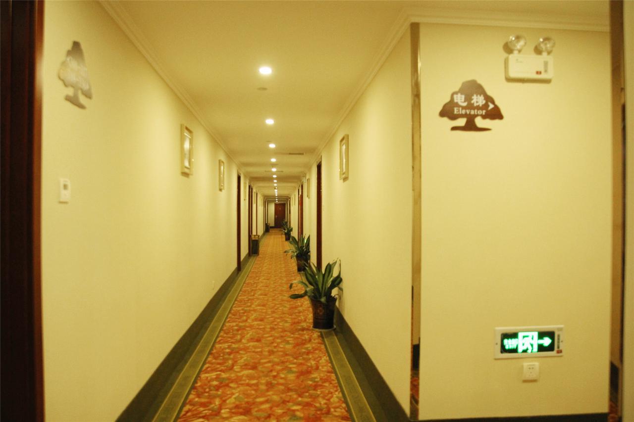 Greentree Inn Yunnan Lijiang Qixing Street Express Hotel Kültér fotó